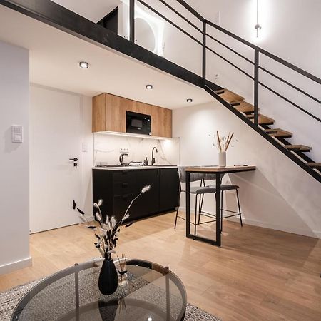 E56 - Grand Boulevard Heritage Residence - Best Location By Bqa Budapest Kültér fotó
