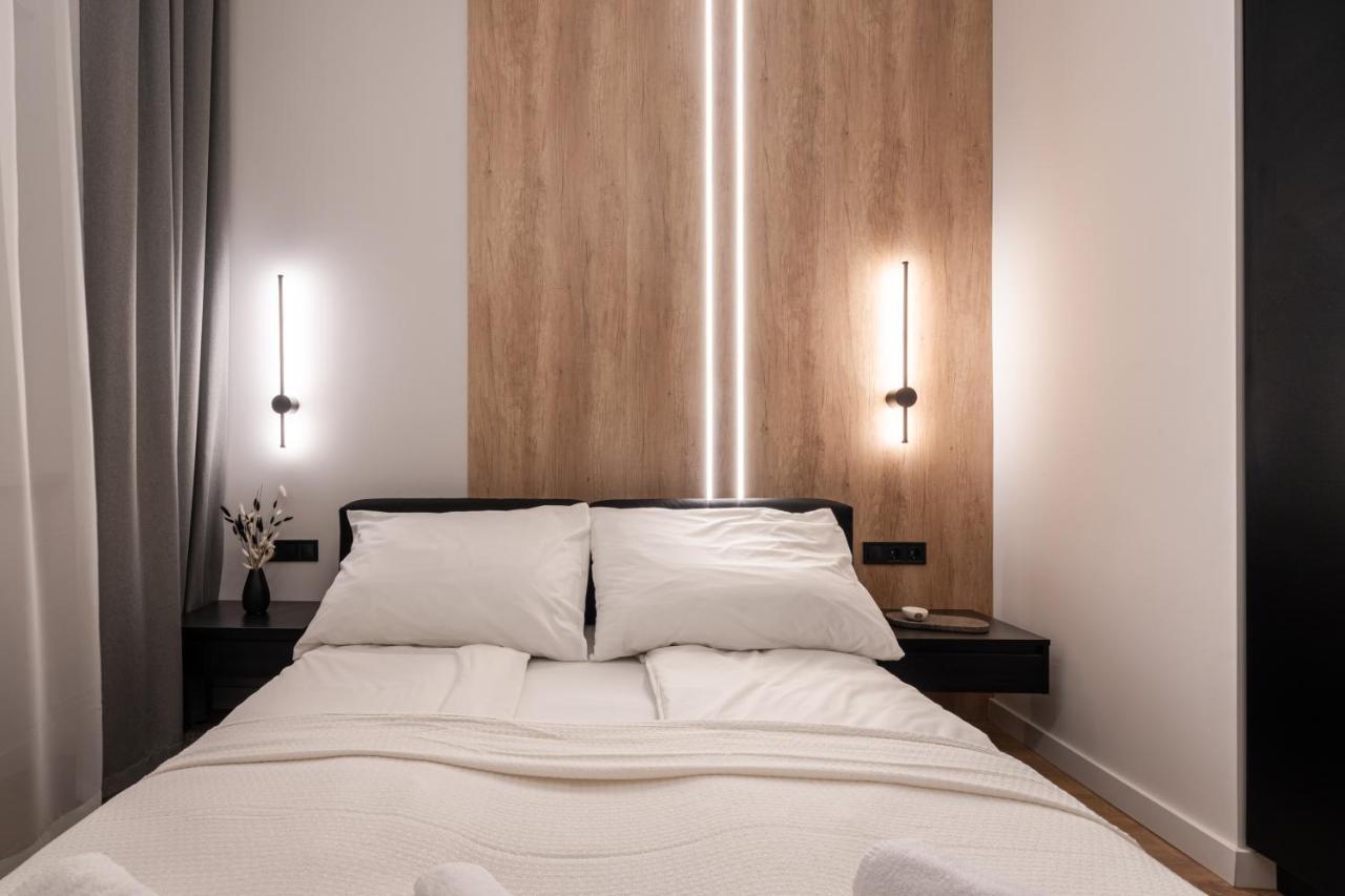 E56 - Grand Boulevard Heritage Residence - Best Location By Bqa Budapest Kültér fotó