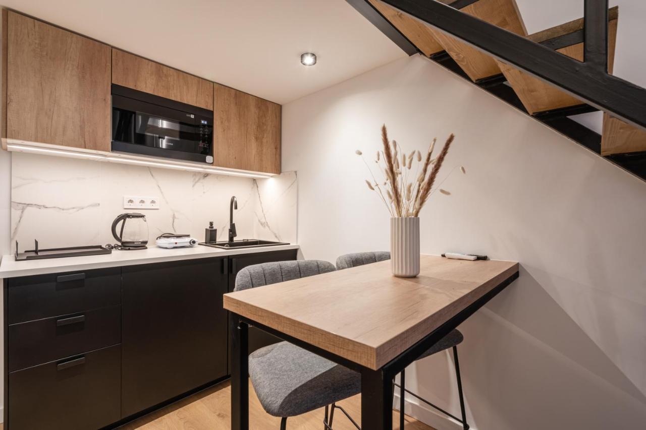 E56 - Grand Boulevard Heritage Residence - Best Location By Bqa Budapest Kültér fotó