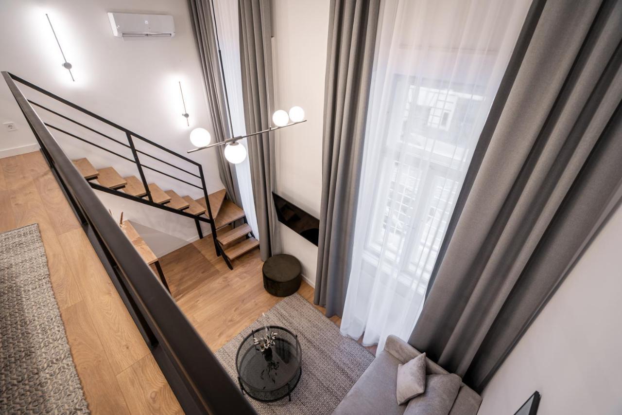 E56 - Grand Boulevard Heritage Residence - Best Location By Bqa Budapest Kültér fotó