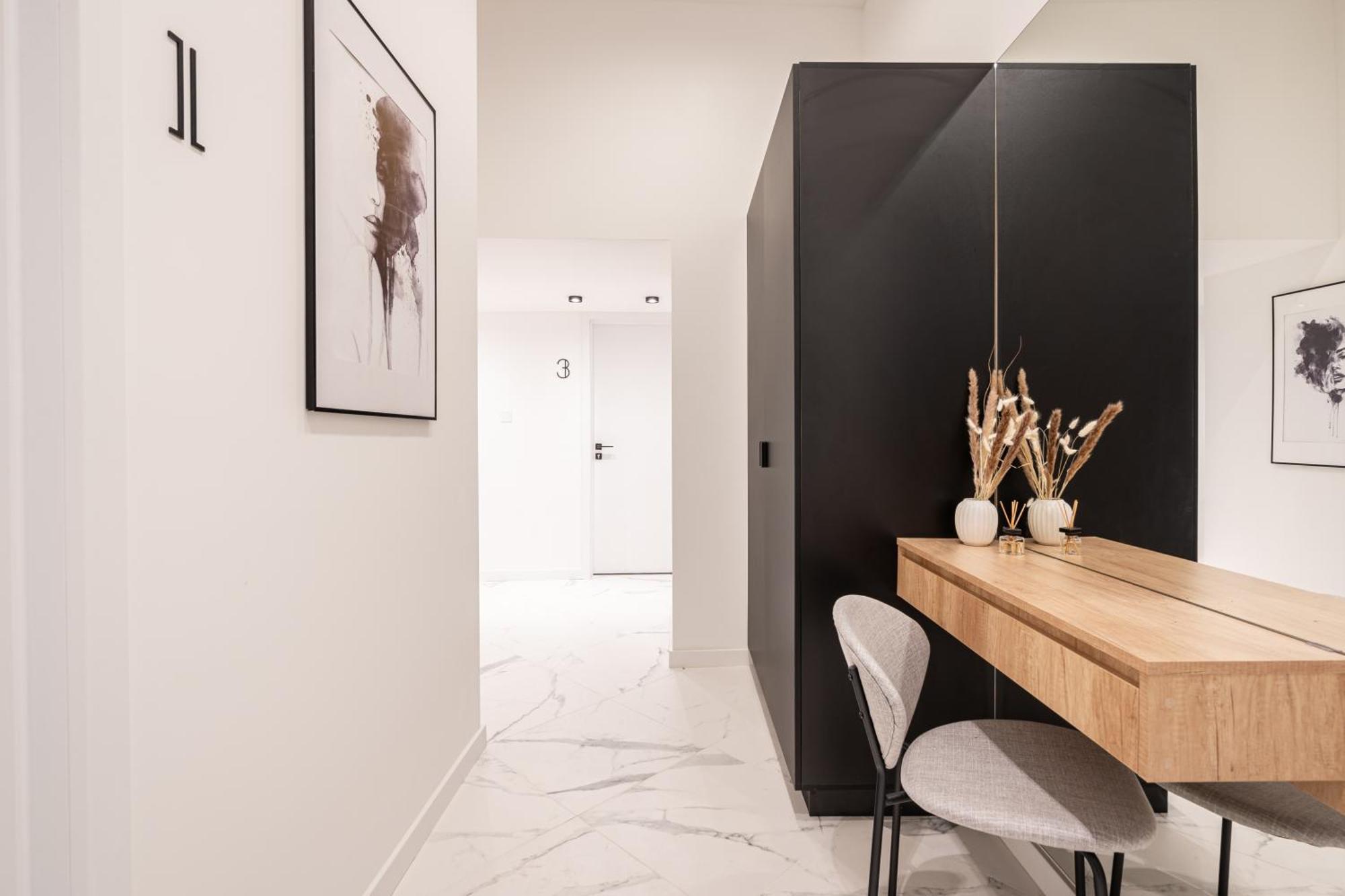 E56 - Grand Boulevard Heritage Residence - Best Location By Bqa Budapest Kültér fotó
